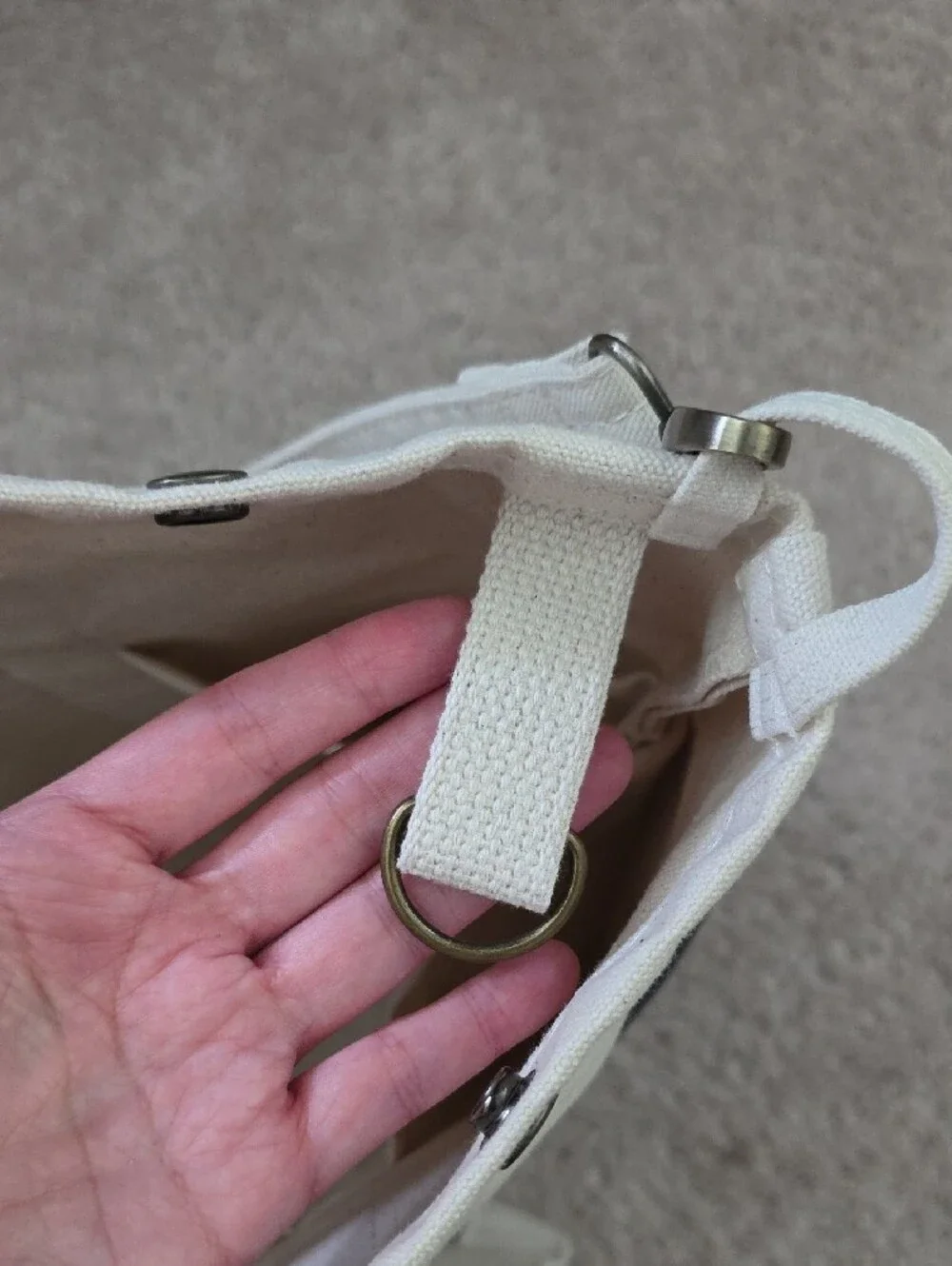 Rather GREEN amiga Tote - Picture 5 of 10